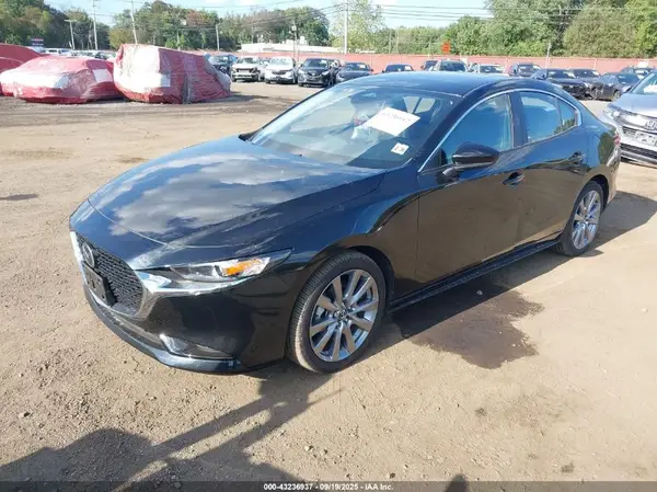JM1BPACM5S1755750 2025 MAZDA 3 - Image 2