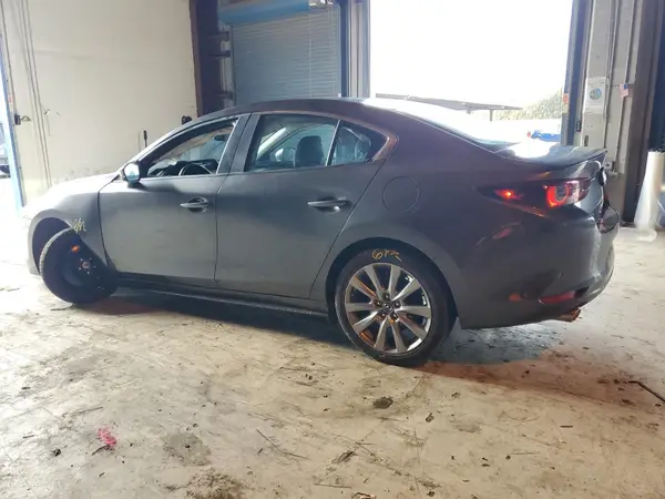 JM1BPACM5S1767526 2025 MAZDA 3 - Image 2