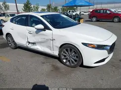JM1BPACM5S1783435 2025 MAZDA 3