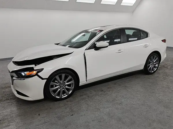 JM1BPACM7S1761419 2025 MAZDA 3 - Image 1