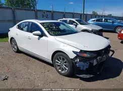 JM1BPACM7S1791715 2025 MAZDA 3