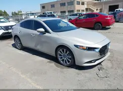 JM1BPACM8S1777631 2025 MAZDA 3