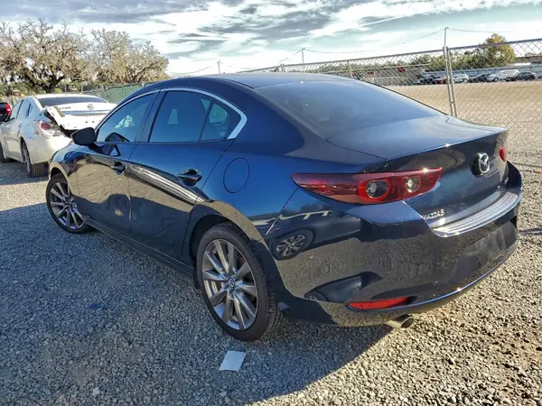 JM1BPACM8S1779718 2025 MAZDA 3 - Image 2