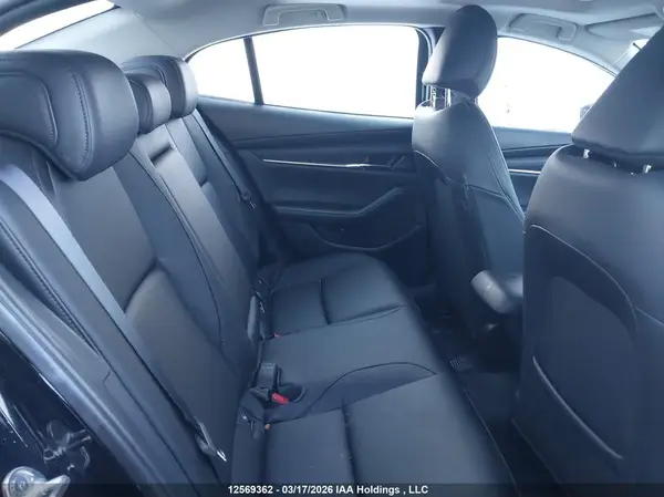 JM1BPACM8S1785454 2025 MAZDA 3 - Image 8