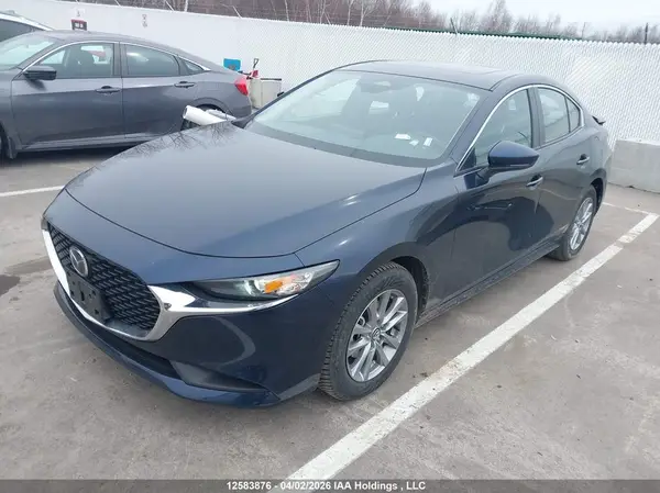 JM1BPACM8S1793568 2025 MAZDA 3 - Image 2