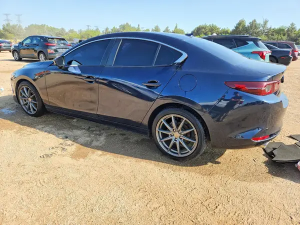 JM1BPADL6L1172059 2020 MAZDA 3 - Image 2