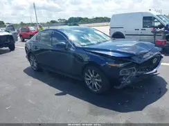 JM1BPADLXM1307755 2021 MAZDA 3