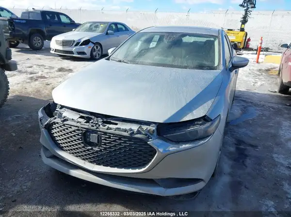 JM1BPADM3K1120654 2019 MAZDA 3 - Image 2