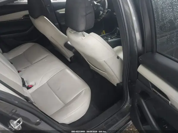 JM1BPAEM6L1171582 2020 MAZDA 3 - Image 8