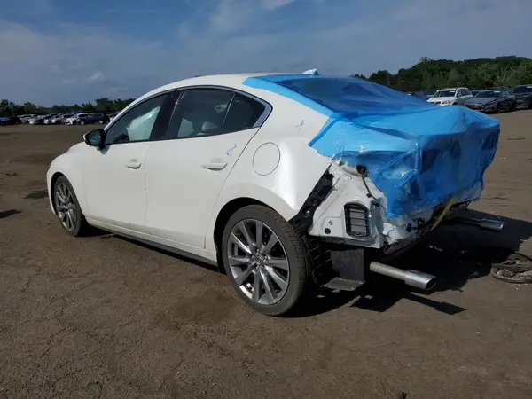 JM1BPAEM8L1169106 2020 MAZDA 3 - Image 2