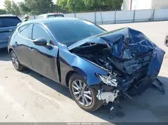 JM1BPAJL0M1308563 2021 MAZDA 3