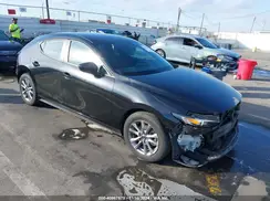 JM1BPAJL0M1319868 2021 MAZDA 3