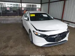 JM1BPAJL0N1517271 2022 MAZDA 3