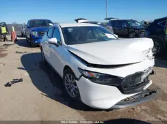 JM1BPAJL4M1344028 2021 MAZDA 3