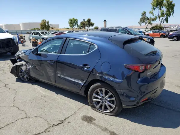 JM1BPAJL4N1501574 2022 MAZDA 3 - Image 2