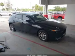 JM1BPAJL5M1338061 2021 MAZDA 3