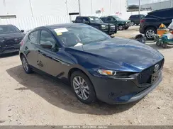 JM1BPAJL9N1509170 2022 MAZDA 3