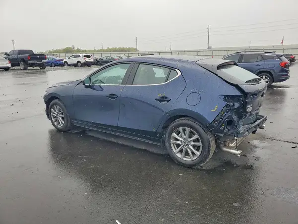 JM1BPAJL9T1854373 2026 MAZDA 3 - Image 2