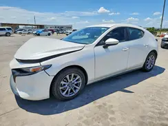 JM1BPAJLXM1307842 2021 MAZDA 3