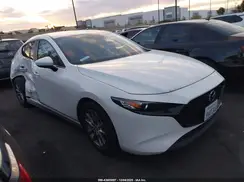 JM1BPAJLXN1503328 2022 MAZDA 3