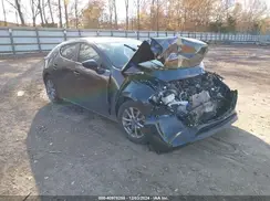 JM1BPAJLXN1512661 2022 MAZDA 3