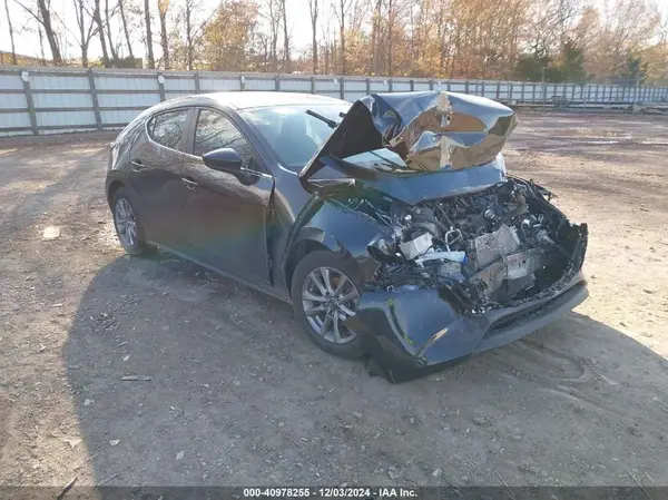 JM1BPAJLXN1512661 2022 MAZDA 3 - Image 1