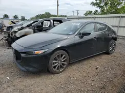 JM1BPAJM1K1120494 2019 MAZDA 3