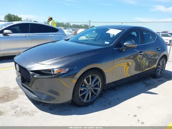 JM1BPAJM4K1117914 2019 MAZDA 3 - Image 2
