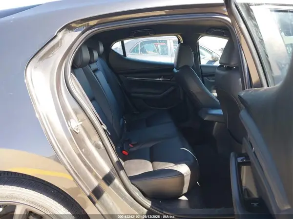 JM1BPAJM4K1117914 2019 MAZDA 3 - Image 8