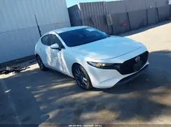 JM1BPAJM4K1142800 2019 MAZDA 3