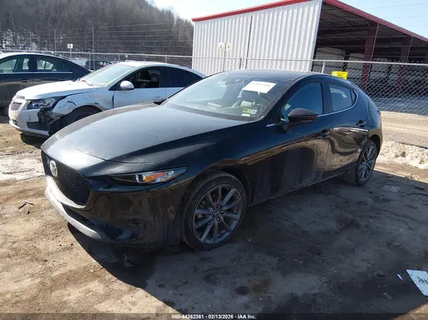 JM1BPAJM4K1143252 2019 MAZDA 3 - Image 2