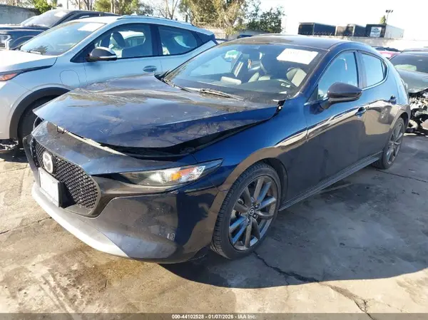 JM1BPAJM6K1135802 2019 MAZDA 3 - Image 2