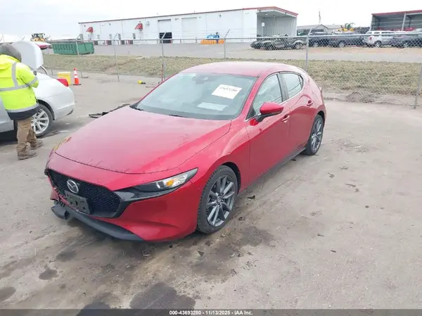 JM1BPAJM7K1117468 2019 MAZDA 3 - Image 2
