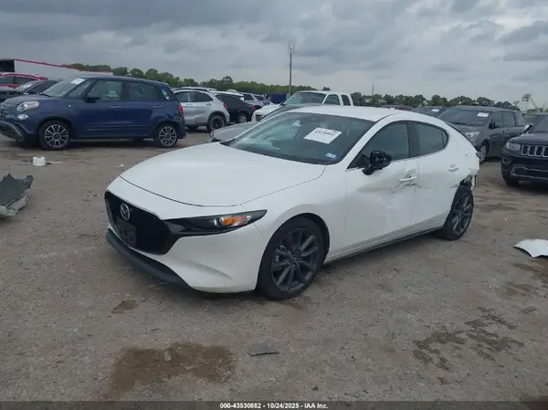 JM1BPAJM8K1133887 2019 MAZDA 3 - Image 2