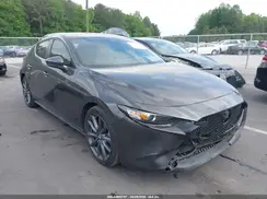 JM1BPAJM8K1138393 2019 MAZDA 3