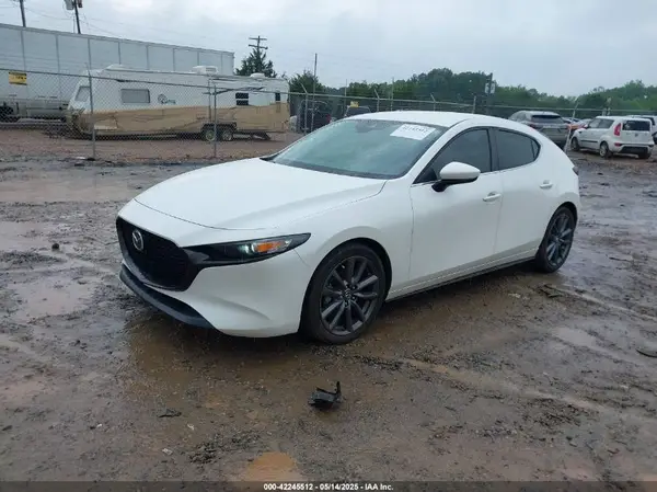 JM1BPAJM9K1135163 2019 MAZDA 3 - Image 2