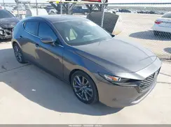 JM1BPAJMXK1121384 2019 MAZDA 3