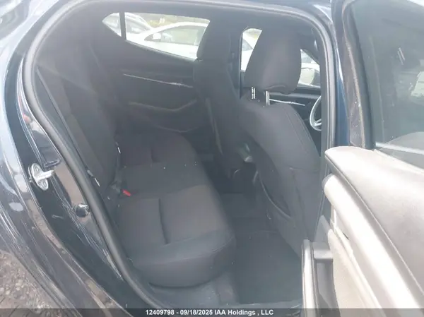 JM1BPAK71L1152856 2020 MAZDA 3 - Image 8