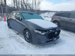 JM1BPAK73M1337363 2021 MAZDA 3