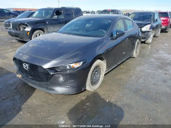 JM1BPAK74L1171384 2020 MAZDA 3 - Image 2