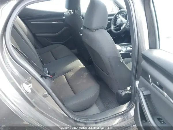 JM1BPAK74L1171384 2020 MAZDA 3 - Image 8