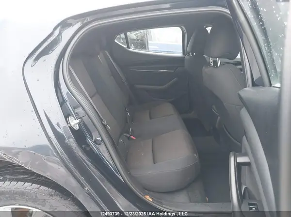 JM1BPAK75L1158076 2020 MAZDA 3 - Image 8