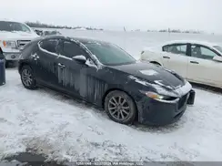 JM1BPAK75N1515789 2022 MAZDA 3