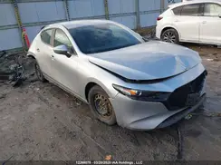 JM1BPAK76L1153761 2020 MAZDA 3