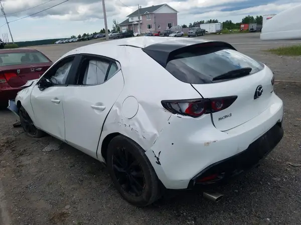 JM1BPAK78L1160064 2020 MAZDA 3 - Image 2