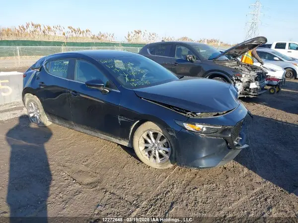 JM1BPAK79K1126522 2019 MAZDA 3 - Image 1