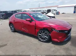 JM1BPAKL0M1332344 2021 MAZDA 3