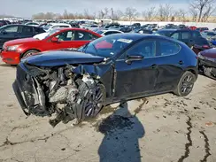 JM1BPAKL1M1336807 2021 MAZDA 3