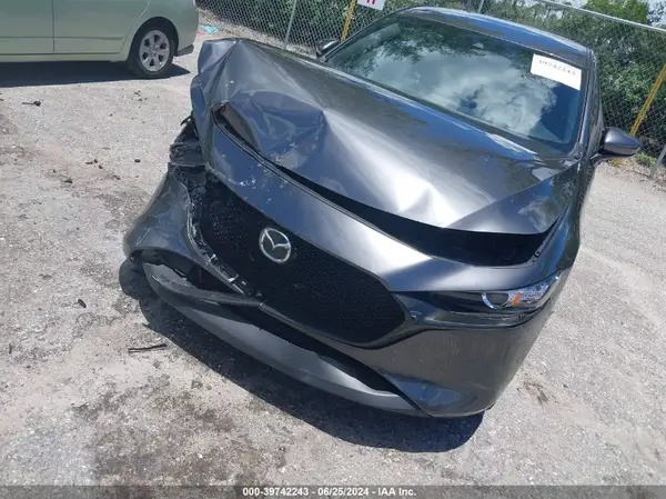 2022 MAZDA 3 auction photo 6