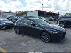 JM1BPAKL2M1329154 2021 MAZDA 3